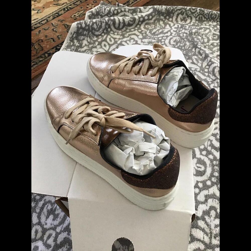 Joy mangano sneakers, used but life left, 7.5 with extra laces, hsn, metallic